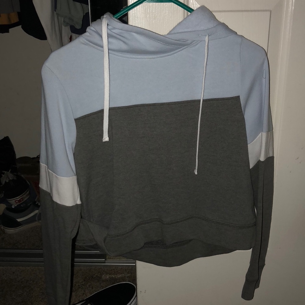 Brand new coped sweater